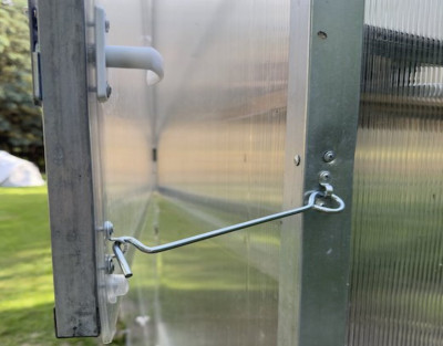 Szklarnia DOMEK – solidna i funkcjonalna szklarnia z poliwęglanu